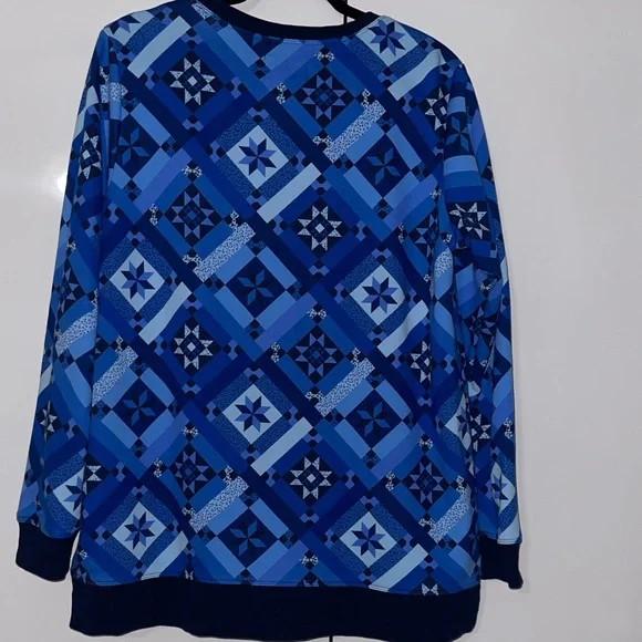 Lands' End Men's Geometric Blue Crewneck Sweater - Picture 4 of 4